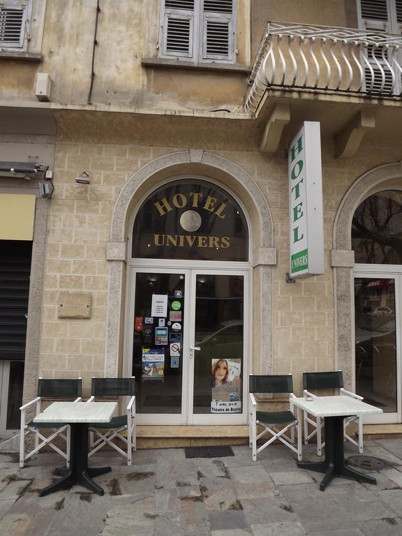 בסטיה Hotel Univers מראה חיצוני תמונה