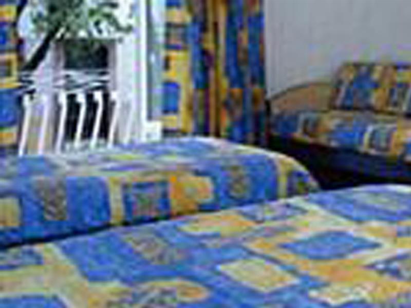 בסטיה Hotel Univers מראה חיצוני תמונה